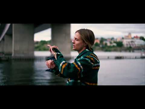 Oscar Enestad - Se På Oss Nu (Official Music Video)