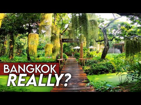 How is this Restaurant in Bangkok?! | Poomjai Garden 2021